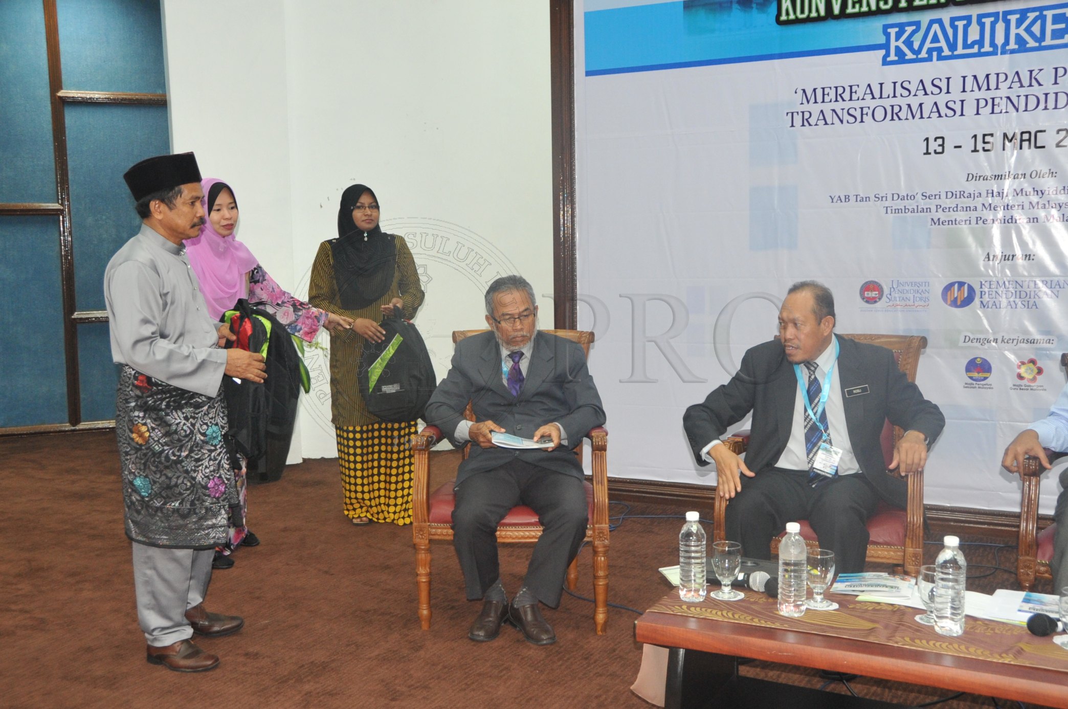 PRO 14 28 KONPEN PRO 7255